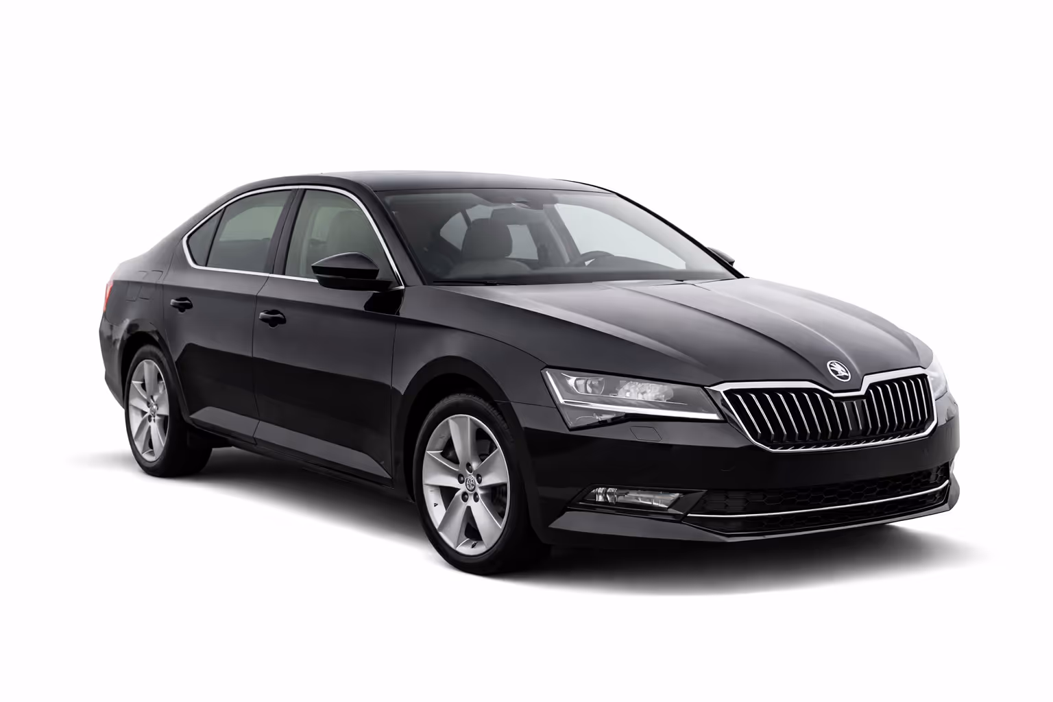 Škoda Superb – a comfortable chauffeur-driven sedan for transfers and longer trips from Belgrade